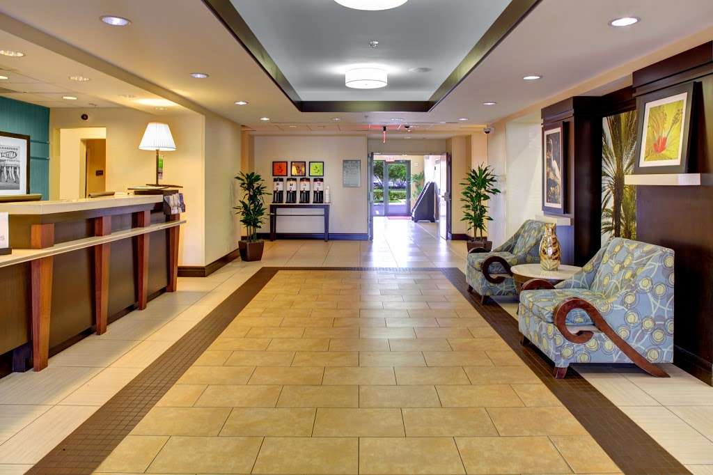 Hampton Inn & Suites Ft. Lauderdale West-Sawgrass/Tamarac, FL | 5701 Madison Ave, Tamarac, FL 33321 | Phone: (954) 724-7115