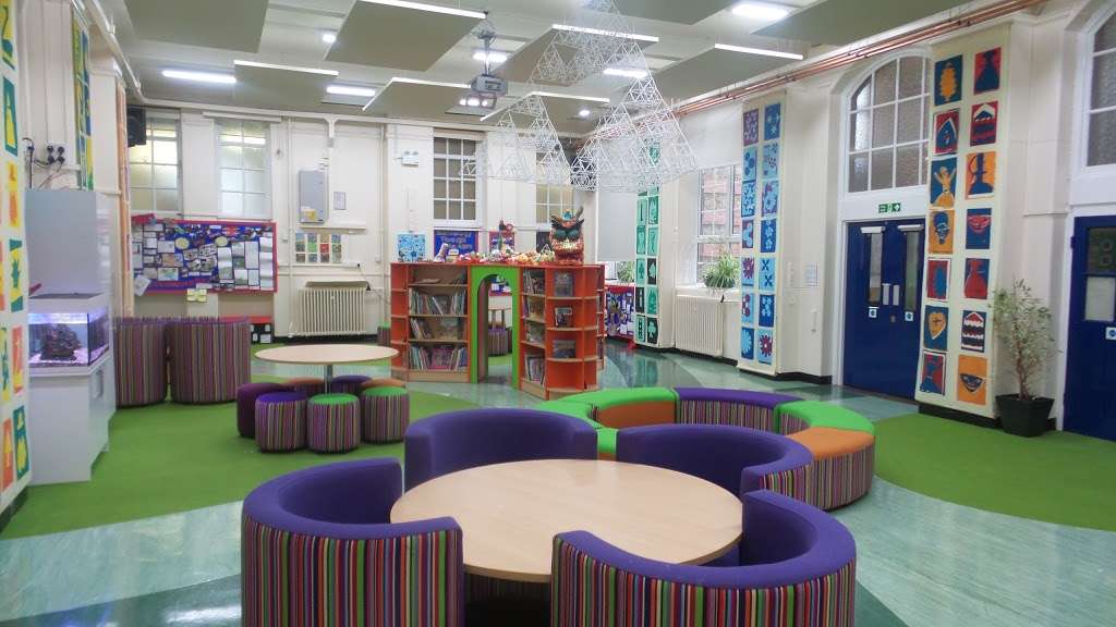 Lucas Vale Primary School | St Nicholas St, London SE8 4QF, UK | Phone: 020 8692 4660