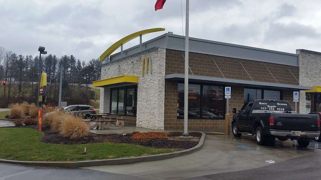 McDonalds | 501 E, State Rd 46, Nashville, IN 47448, USA | Phone: (812) 988-4452