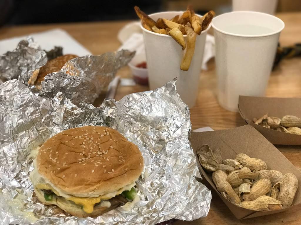 Five Guys | 3305 Central Ave, Toledo, OH 43606 | Phone: (419) 464-0000