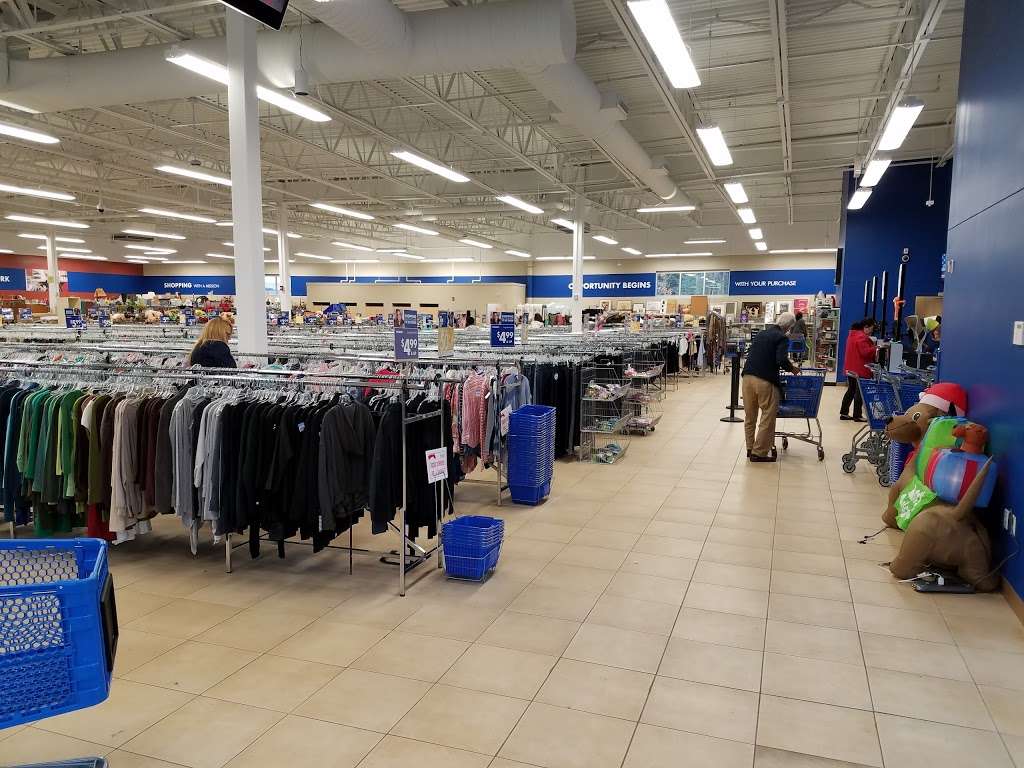 Goodwill Monroe Store & Donation Station | 252 Monroe Turnpike, Monroe, CT 06468 | Phone: (203) 445-0884