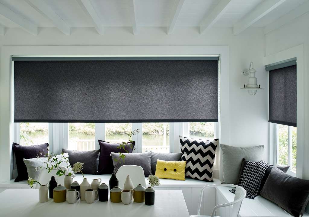 Blinds Fitted 4u | 5 Southwood Gardens, Esher KT10 0DF, UK | Phone: 020 7411 9831