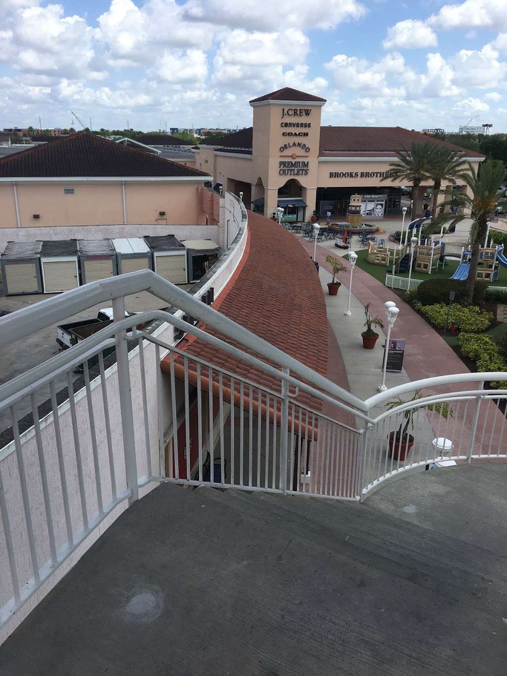 Premium Outlets Orlando | 2310 Cedar Garden Dr, Orlando, FL 32824, USA