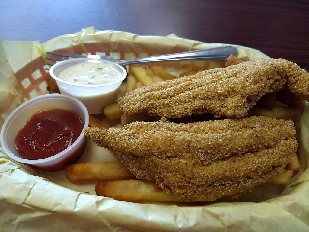 Catfish House | 1605 E Irving Blvd, Irving, TX 75060, USA | Phone: (972) 438-4200