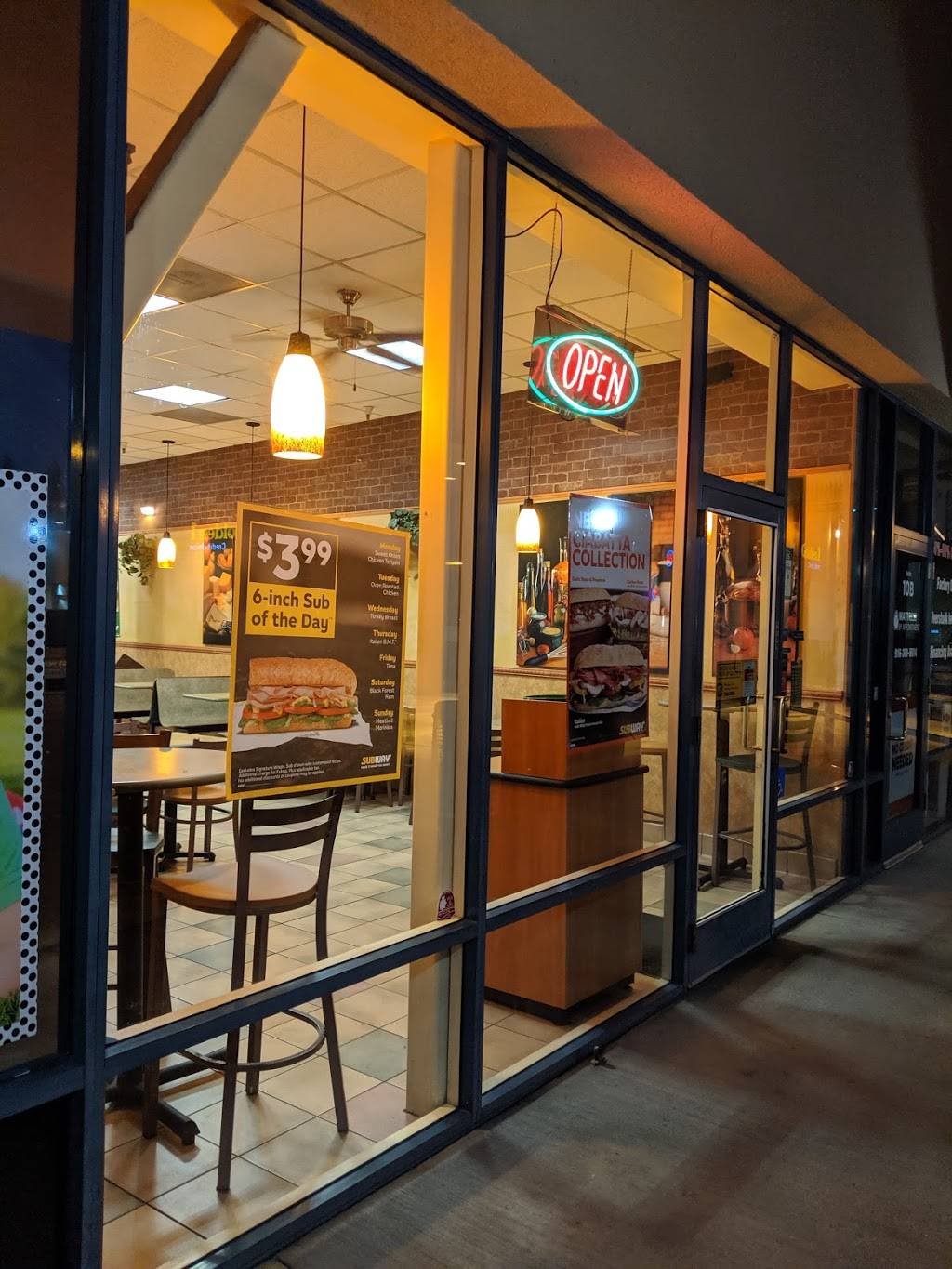 Subway | 2550 W El Camino Ave Suite 10 A, Sacramento, CA 95833, USA | Phone: (916) 923-0207