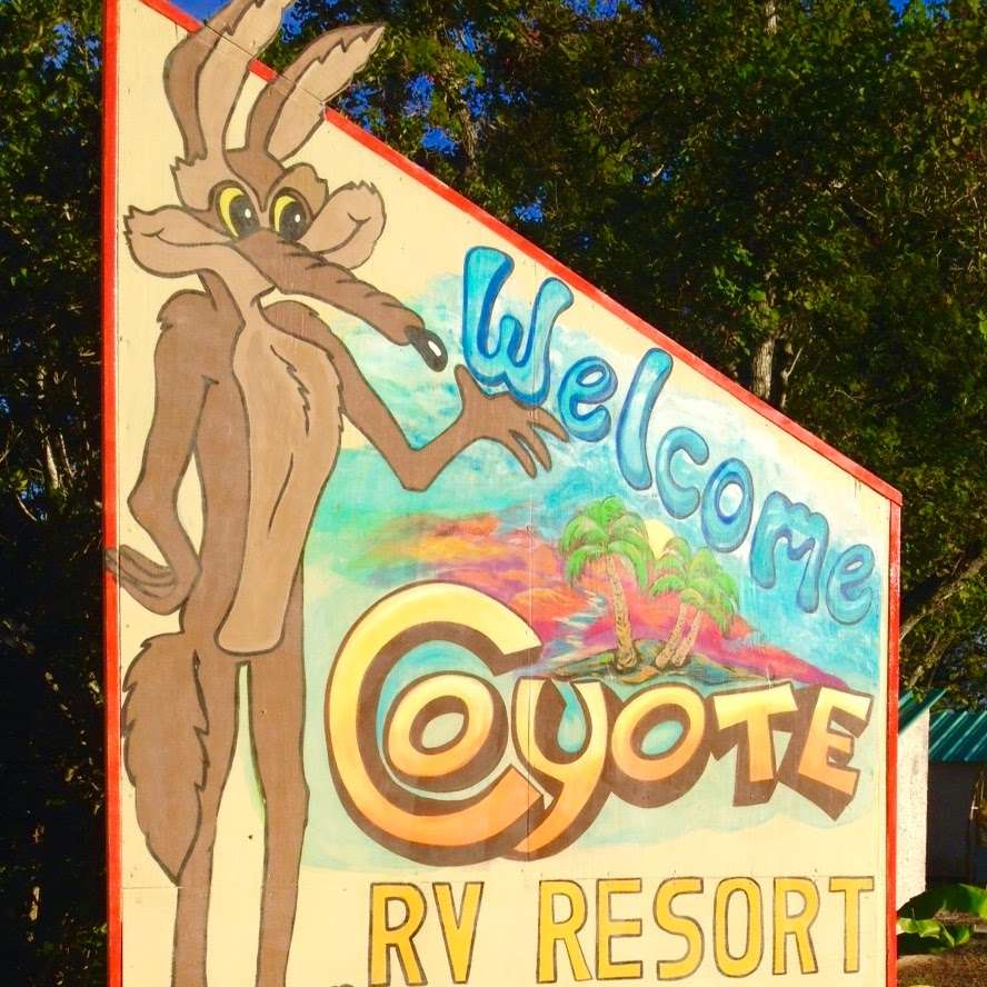 Coyote Cove RV Resort | 272 Greendale Rd, Wharton, TX 77488, USA | Phone: (979) 533-5959