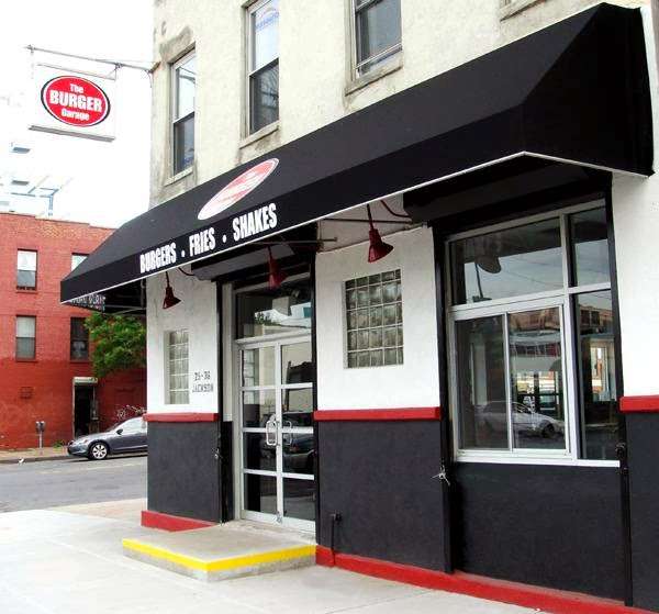 The Burger Garage | Photo 3 of 10 | Address: 25-36 Jackson Ave, Long Island City, NY 11101, USA | Phone: (718) 392-0424