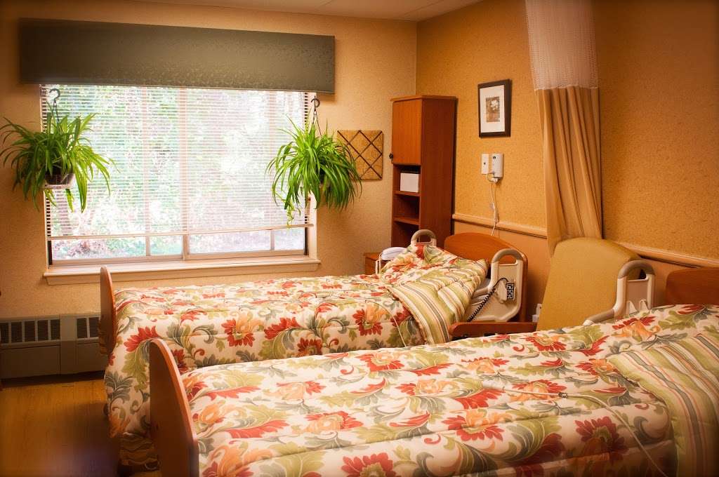 Sudbury Pines Extended Care | 642 Boston Post Rd, Sudbury, MA 01776, USA | Phone: (978) 443-9000