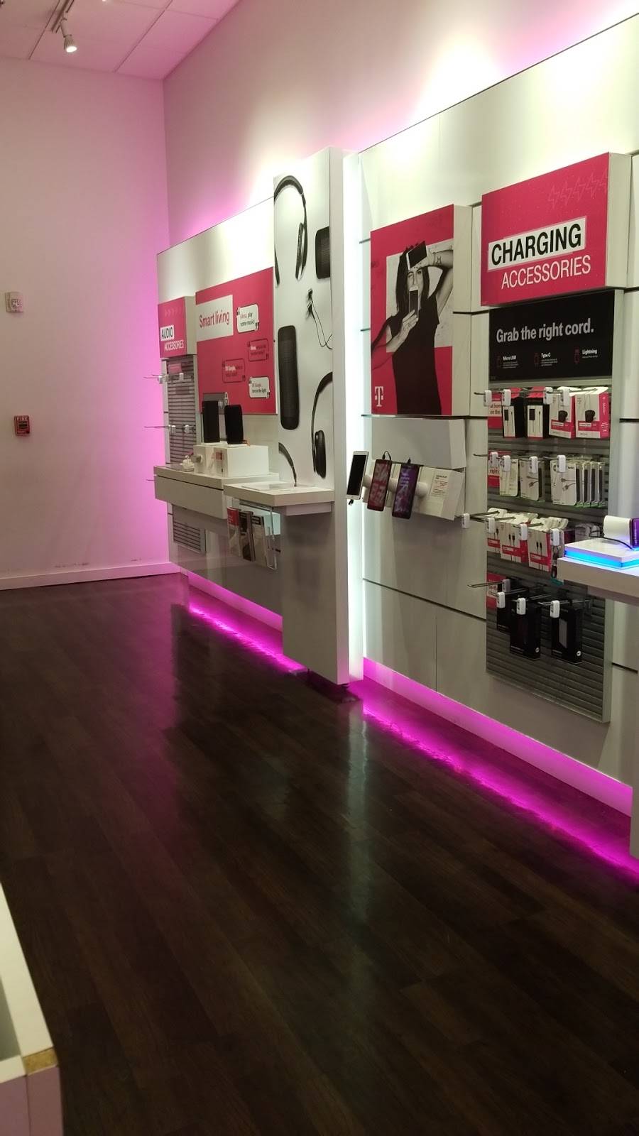 T-Mobile | 43813 Pacific Commons Blvd, Fremont, CA 94538, USA | Phone: (510) 683-6187