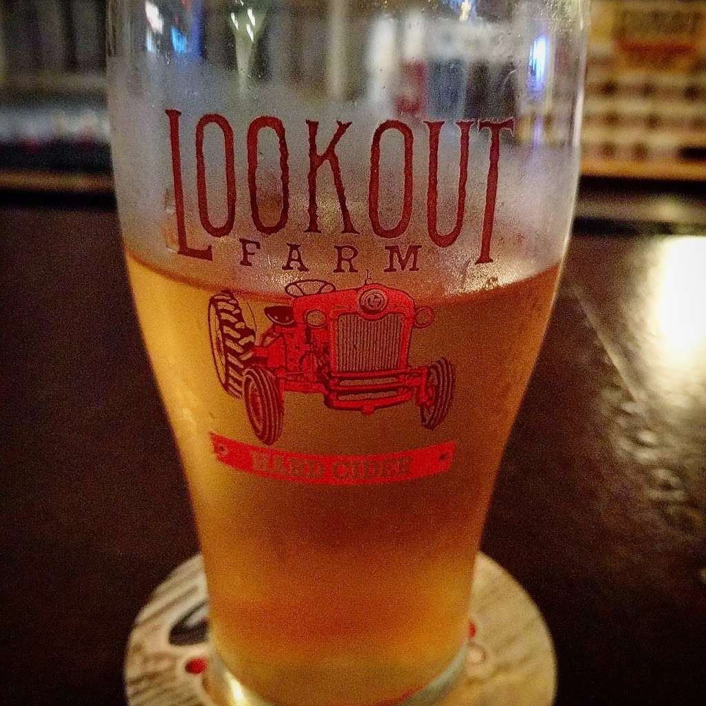 The Lookout Taproom | 89 Pleasant St S, Natick, MA 01760, USA | Phone: (508) 653-1178