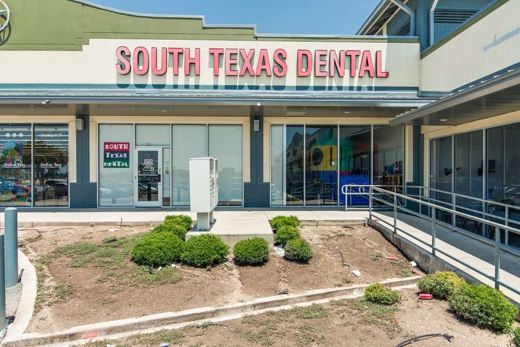 South Texas Dental | Photo 1 of 7 | Address: 2000 S East Loop 410 Ste 125, San Antonio, TX 78220, USA | Phone: (210) 648-0996