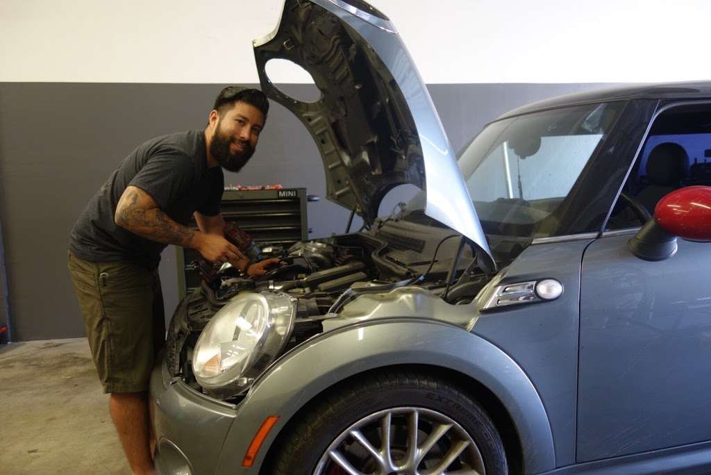 MMS Autosport | 2222 E Gladwick St, Rancho Dominguez, CA 90220, USA | Phone: (310) 898-2115