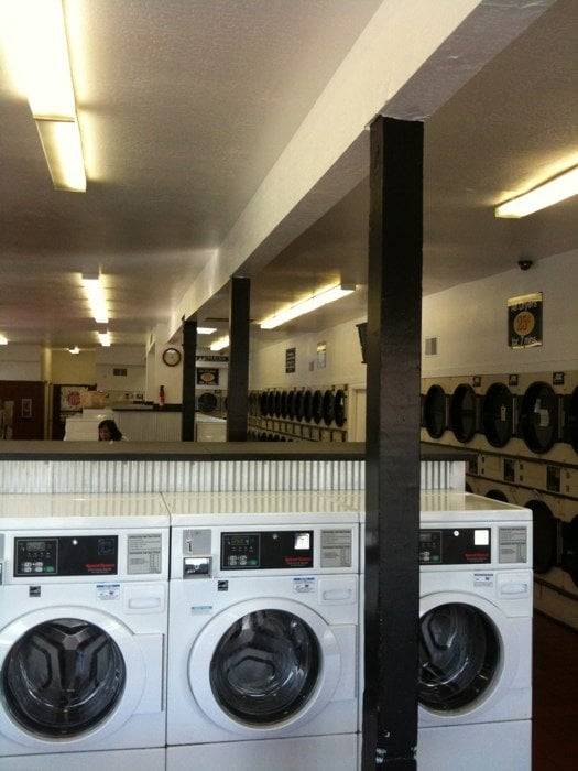 ATM Machine at SPARKLE CLEAN WASH AND DRY | 2930 Sacramento St, Berkeley, CA 94702, USA | Phone: (510) 841-3767
