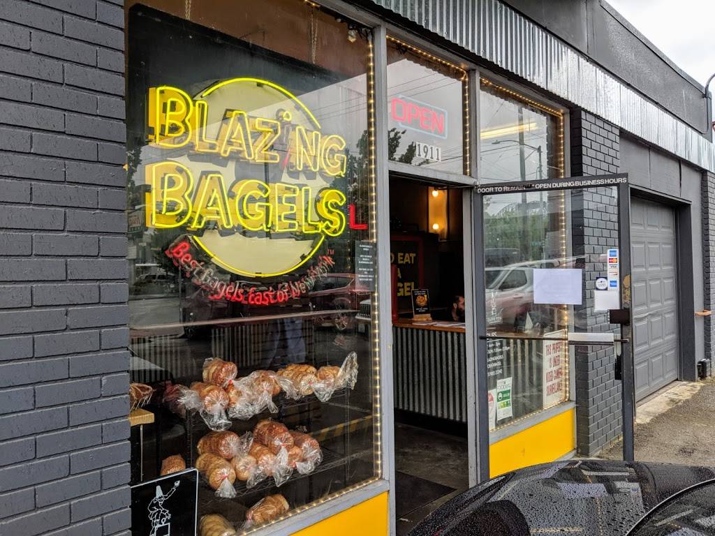 Blazing Bagels | 1911 1st Ave S, Seattle, WA 98134, USA | Phone: (206) 682-1144