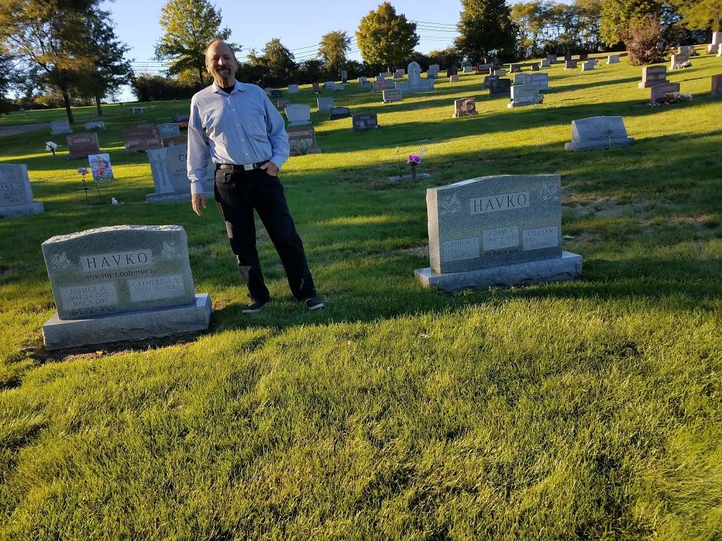 Resurrection Catholic Cemetery | 100 Resurrection Rd, Coraopolis, PA 15108, USA | Phone: (724) 695-2999