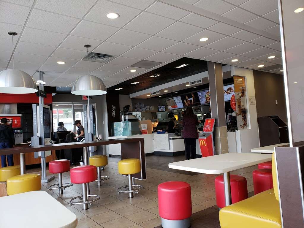 McDonalds | 2024 Rt 1 S, Rahway, NJ 07065, USA | Phone: (732) 943-2602