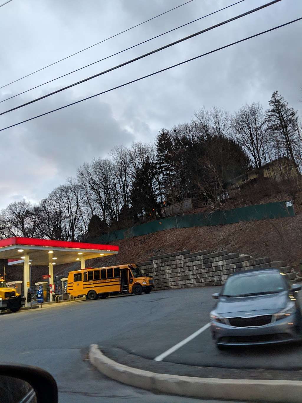 Exxon | 24 Blakeslee Blvd Dr E, Lehighton, PA 18235, USA