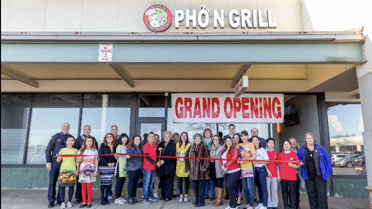 Phở Chú Hải - Pho N Grill | 123 E N Ave, Glendale Heights, IL 60139, USA | Phone: (630) 784-6666