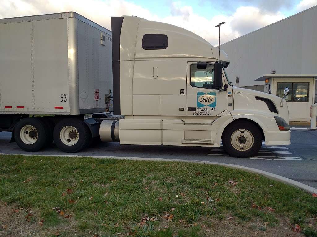 NAPA Auto Parts - Genuine Parts Company | 7035 Schantz Rd #400, Allentown, PA 18106, USA | Phone: (610) 395-1867