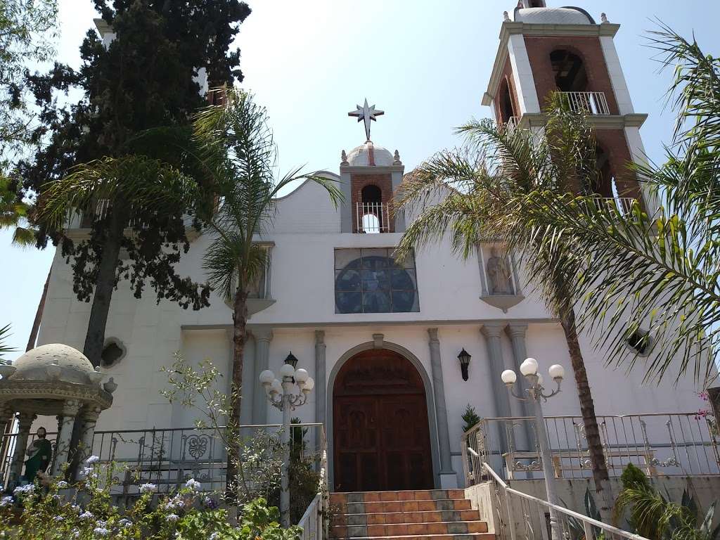 Saint Martin of Porres Catholic Church | Avenida Circunvalación 1500, Los Alamos, 22110 Tijuana, B.C., Mexico | Phone: 664 621 2163