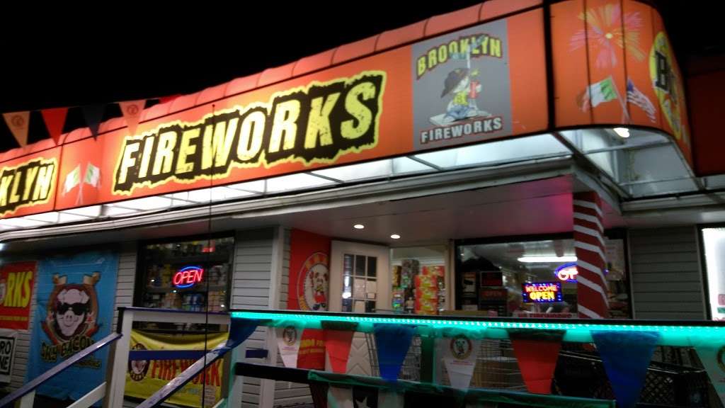 Brooklyn Fireworks | 2856 PA-611, Tannersville, PA 18372 | Phone: (570) 620-9002