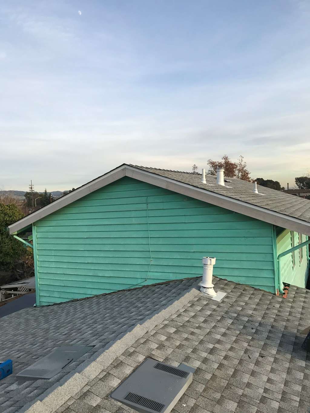 Premier Roofing and Waterproofing Inc. | 9231 Walnut St, Oakland, CA 94603, USA | Phone: (510) 414-9160