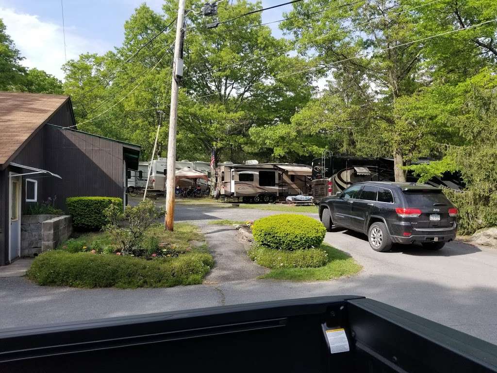 Four Seasons Campground 249 Babbling Brook Rd Scotrun Pa 18355 Usa
