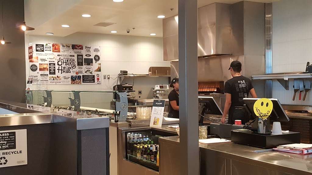 Pieology Pizzeria | 5620 Del Sol Dr, Arvin, CA 93203, USA | Phone: (661) 858-2689