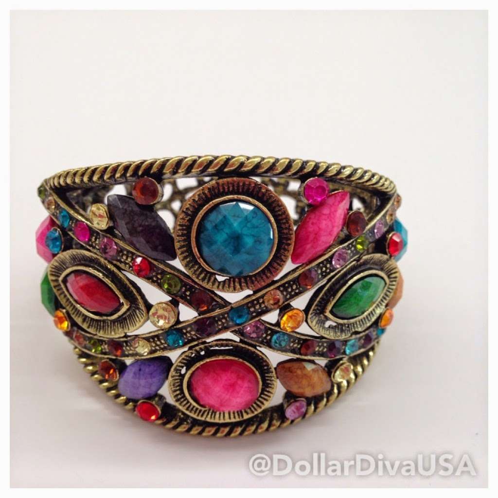 Dollar Diva | 238 E Graves Ave, Orange City, FL 32763, USA | Phone: (877) 803-3440