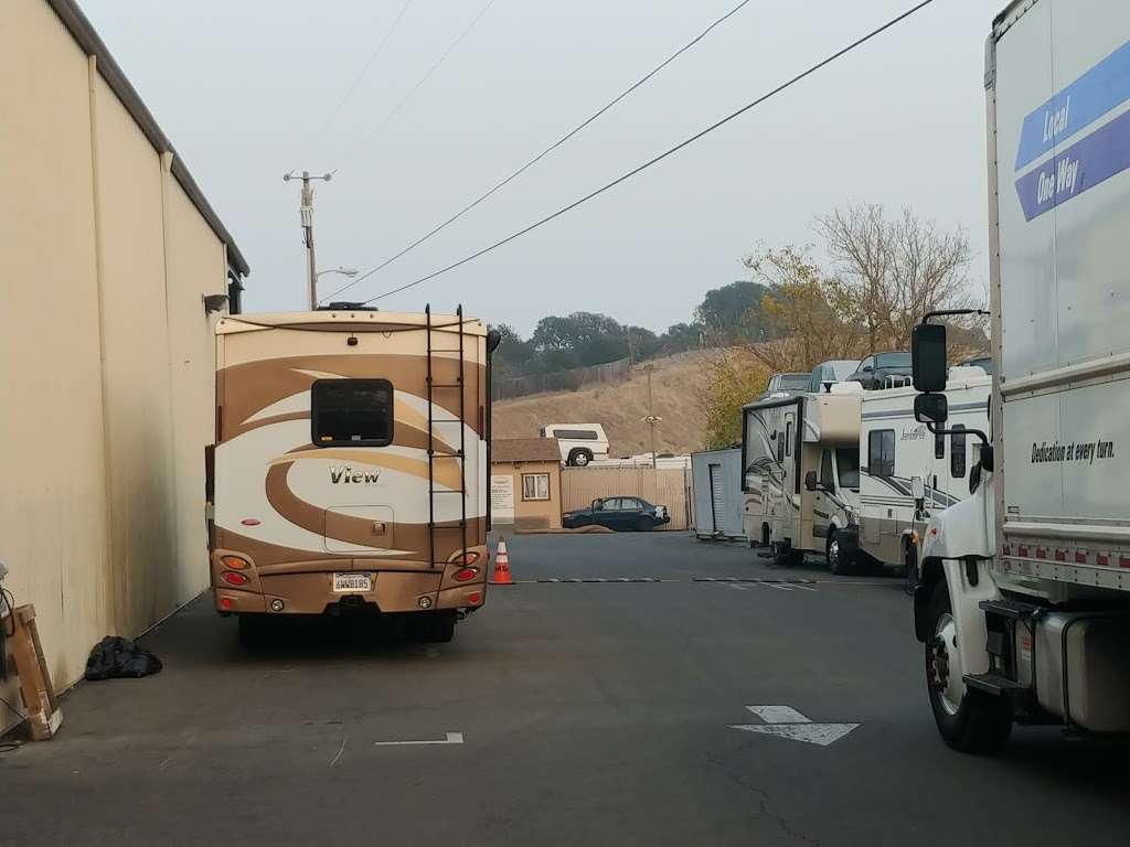 Mac-Andy Boat & RV Storage | 310 Deer Island Ln, Novato, CA 94945 | Phone: (415) 892-0993