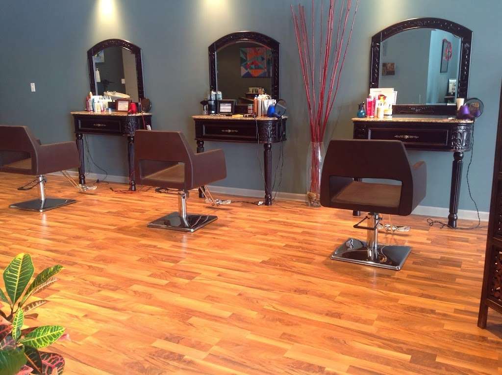 Dory Salon | 1014 N Karwick Rd, Michigan City, IN 46360, USA | Phone: (219) 871-1111