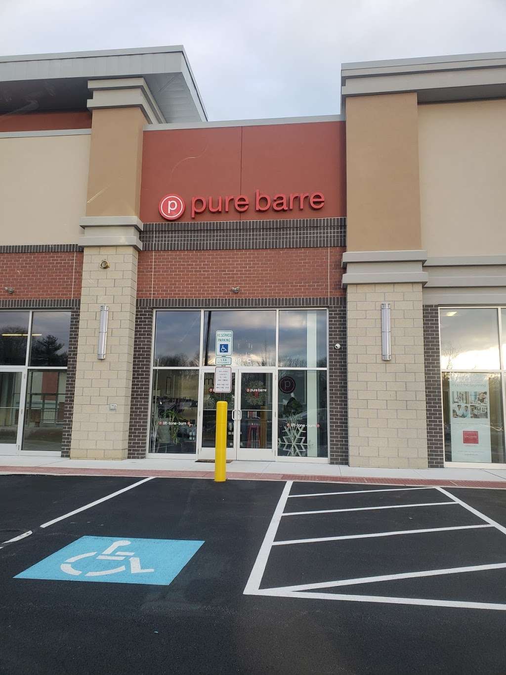 Pure Barre - Media | 1109 W Baltimore Pike Ste. C, Media, PA 19063, USA | Phone: (610) 257-3400