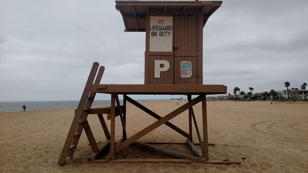 Life Guard Tower | 2172 East Ocean Front, Newport Beach, CA 92661, USA