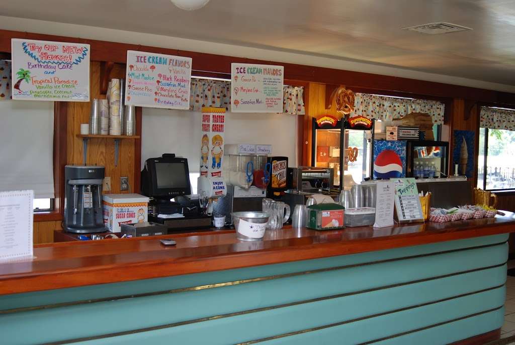 Harbor View Ice Cream | 14020 Augustine Herman Hwy, Georgetown, MD 21930 | Phone: (410) 648-5112