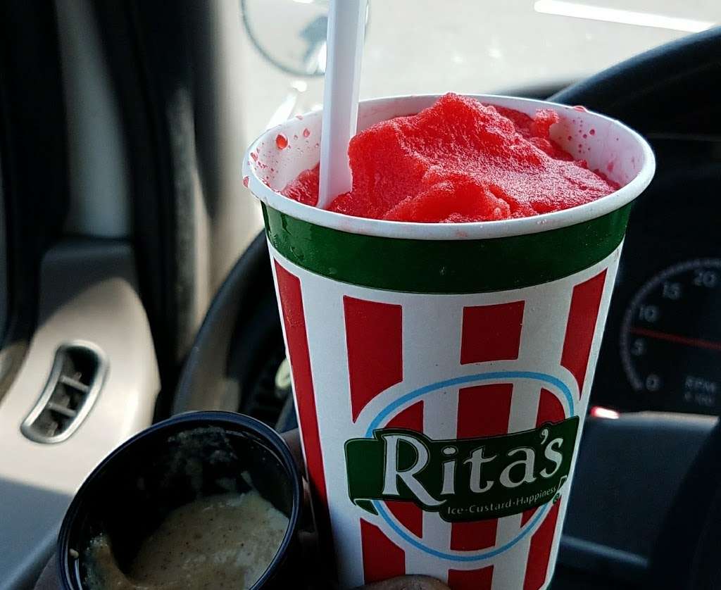 Ritas Italian Ice & Frozen Custard | 5246 Summit Bridge Rd, Middletown, DE 19709, USA | Phone: (302) 464-1277