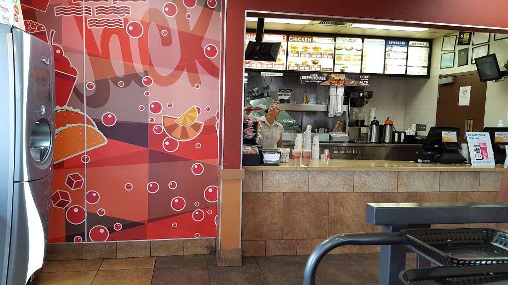 Jack in the Box | 2405 Royal Ln, Dallas, TX 75229, USA | Phone: (972) 406-1023