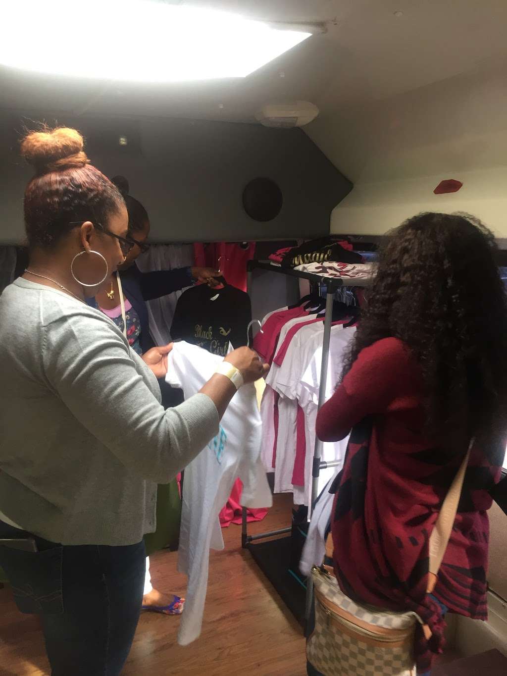 Kharismatic Kreations, LLC | 11919 Tarragon Rd, Reisterstown, MD 21136, USA | Phone: (443) 650-8640