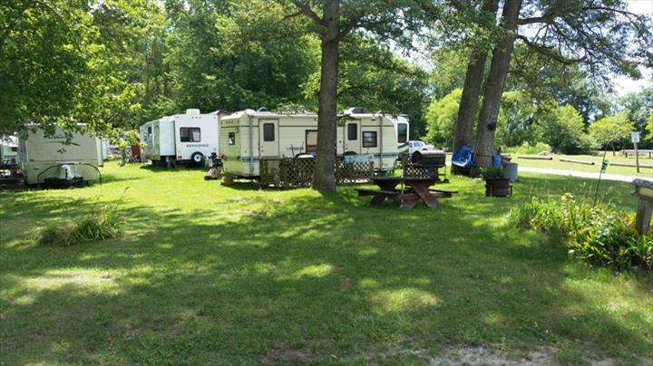 Little Creek Campground | 10391 80W, Rensselaer, IN 47978 | Phone: (219) 866-8807