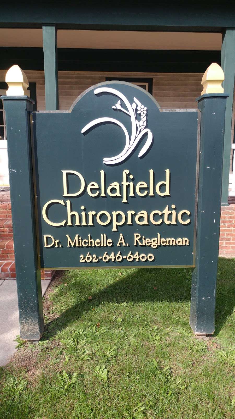 Delafield Chiropractic | 403 Genesee Street, Delafield, WI 53018, USA | Phone: (262) 646-6400