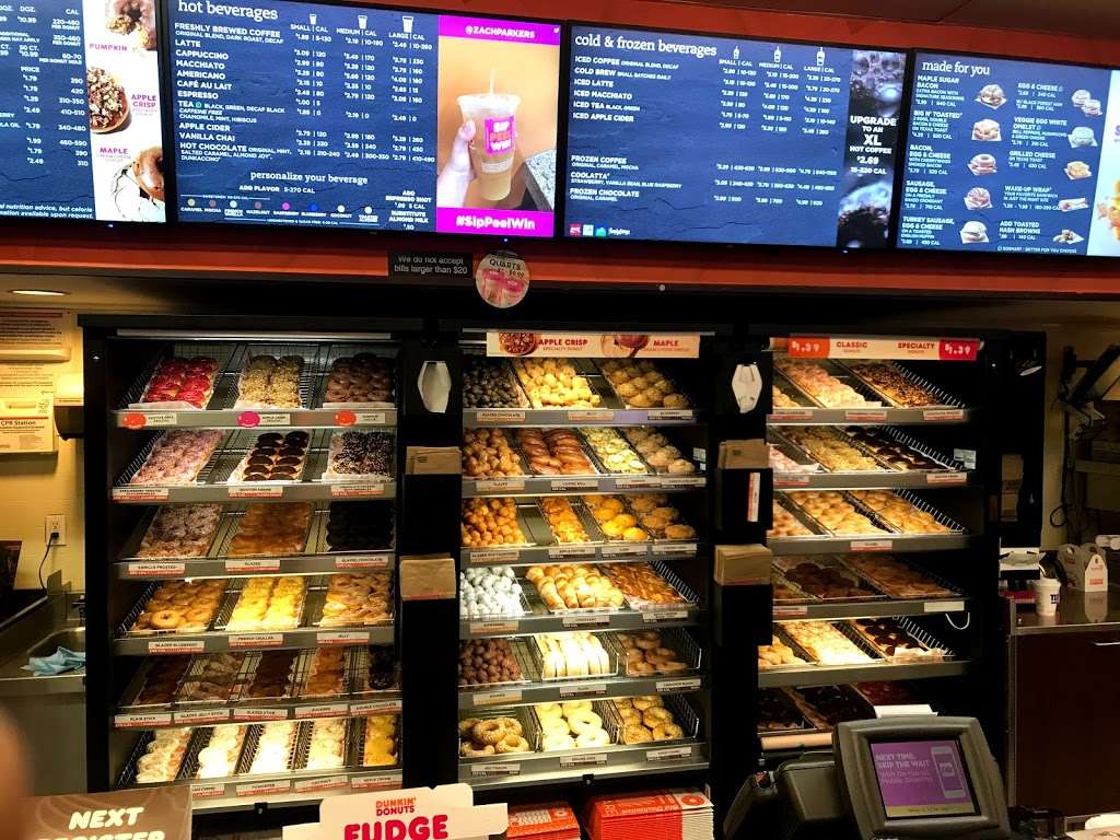 Dunkin Donuts | 336 W Jericho Turnpike, Huntington, NY 11743, USA | Phone: (631) 424-5451