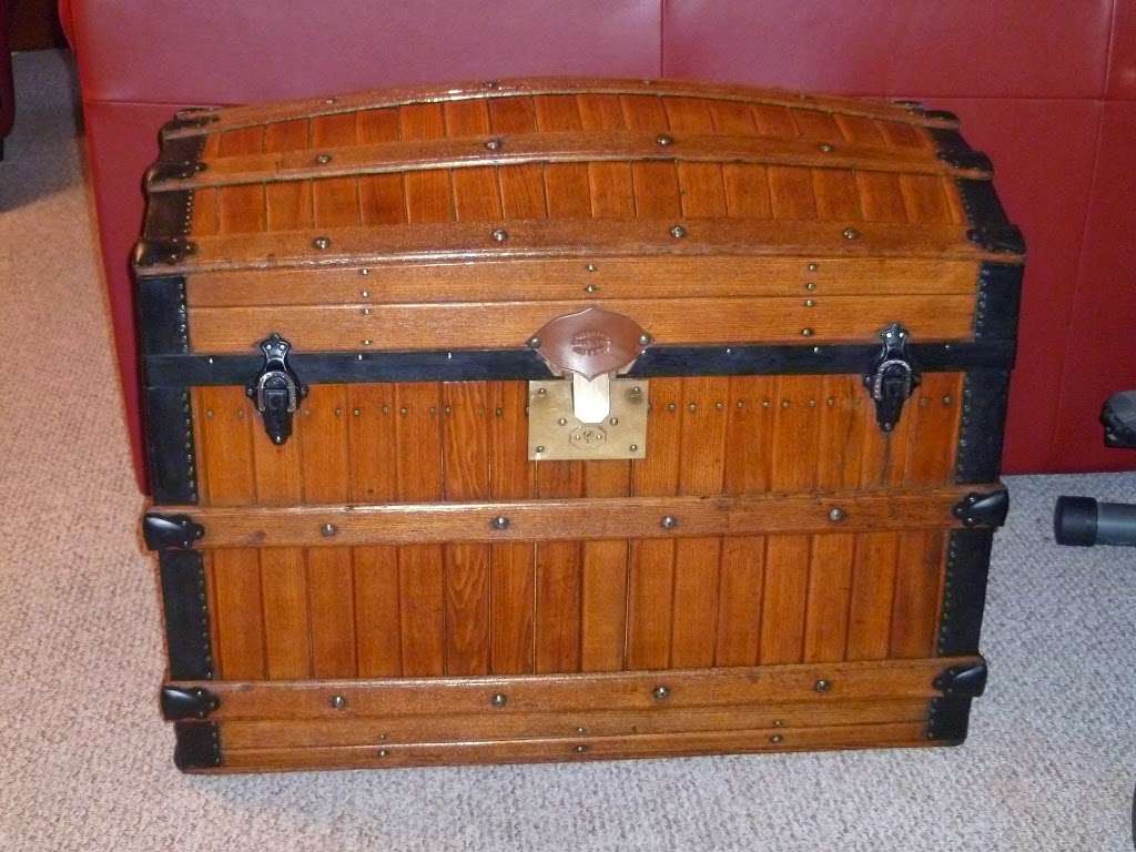 HMS Antique Trunks | 1881 Lakebird Dr, San Jose, CA 95124, USA | Phone: (408) 691-4264