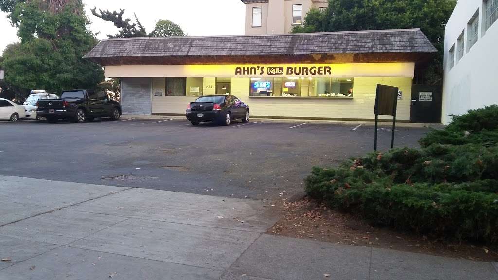 Ahns Quarter Pound Burger | 439 Grand Ave, Oakland, CA 94610 | Phone: (510) 763-4328