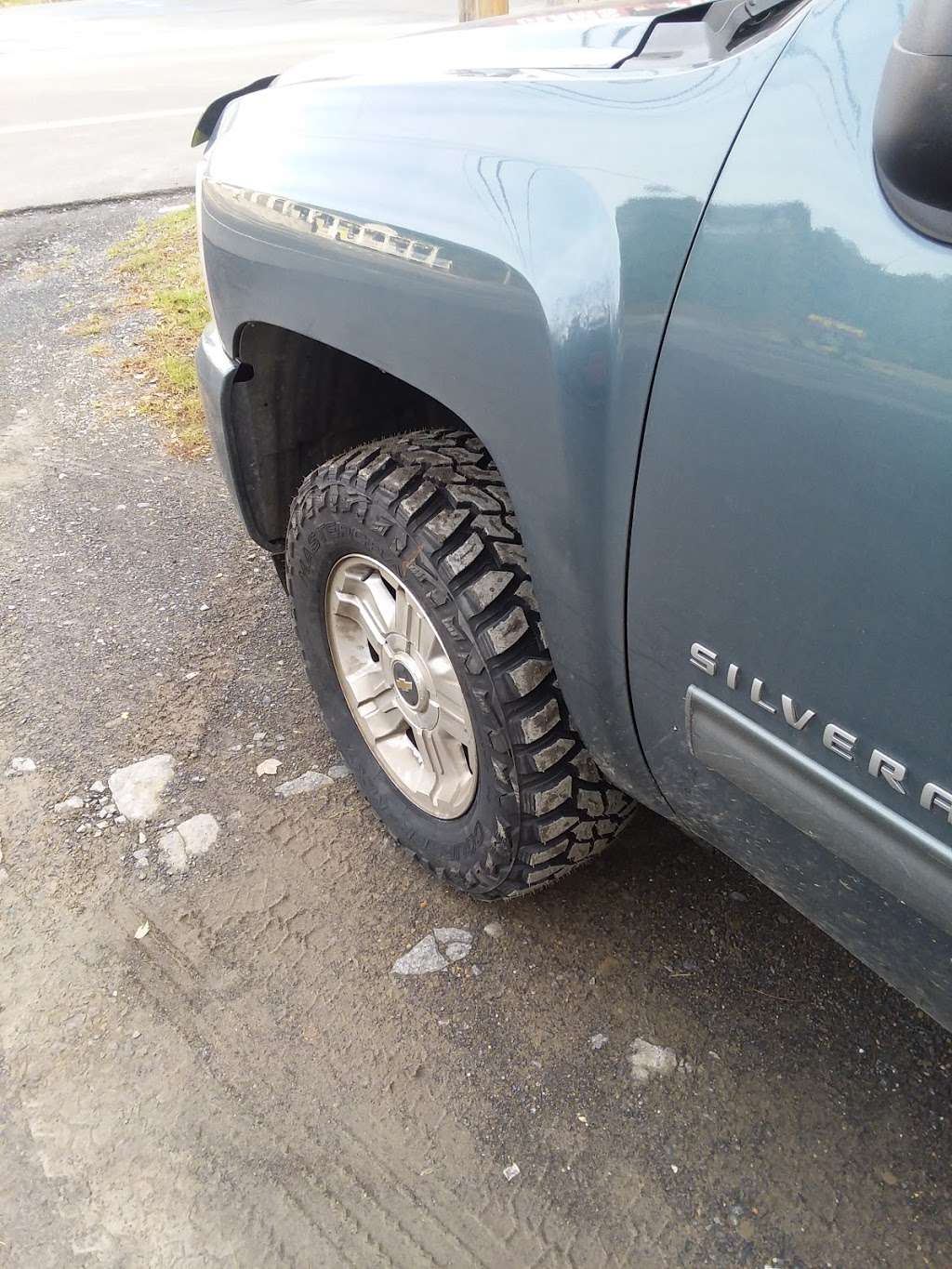 Barely Used Tires & Auto Center | 5260 Milford Rd, East Stroudsburg, PA 18302, USA | Phone: (570) 588-7617