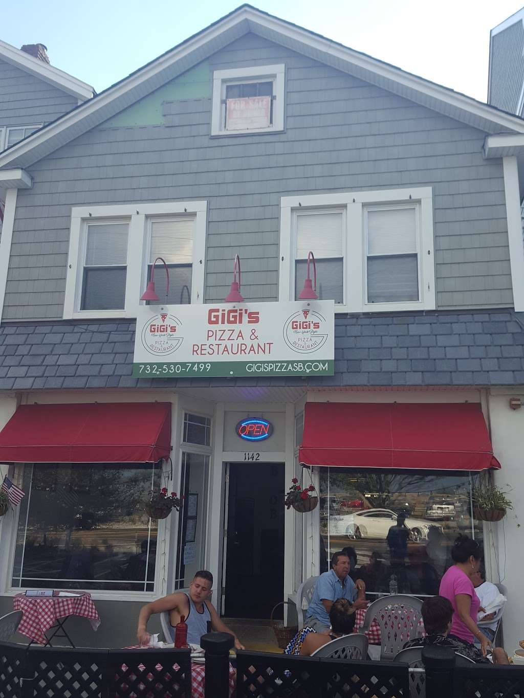 Gigis New York Style Pizza & Restaurant | 2259, 1142 Ocean Ave, Sea Bright, NJ 07760, USA | Phone: (732) 530-7499