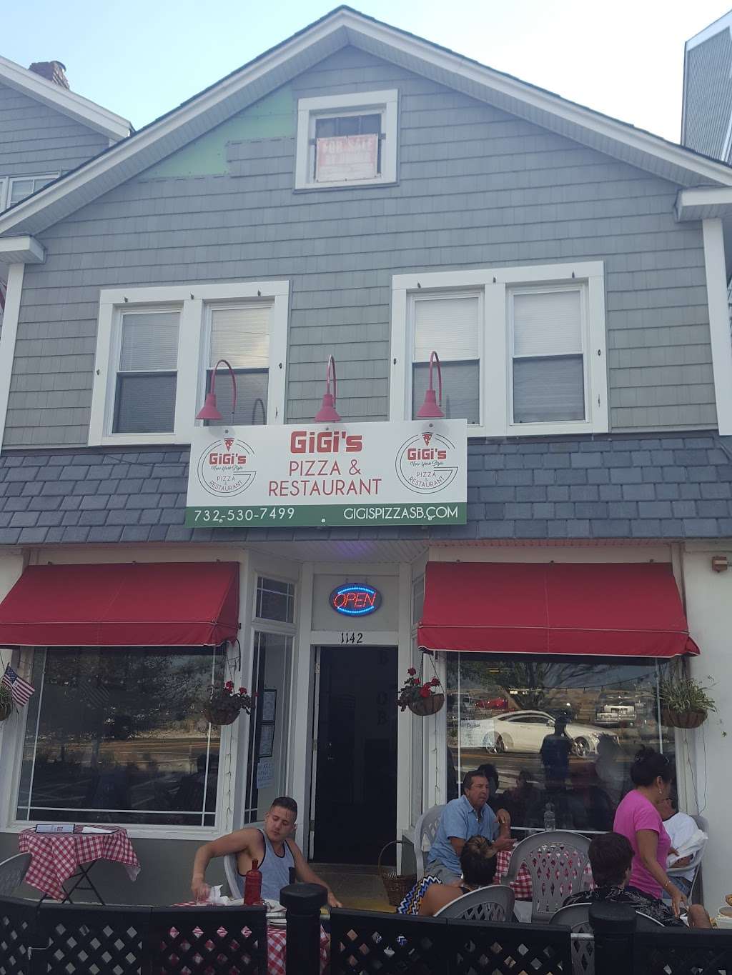 Gigis New York Style Pizza & Restaurant | 2259, 1142 Ocean Ave, Sea Bright, NJ 07760 | Phone: (732) 530-7499