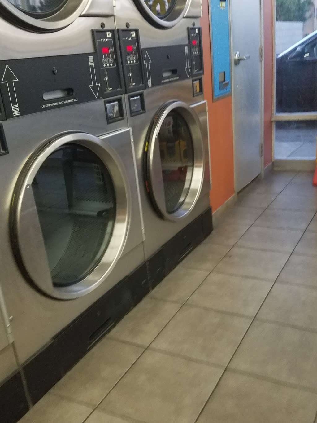 THE LAUNDROMAT OF DOWNEY | 8630 Imperial Hwy, Downey, CA 90242, USA