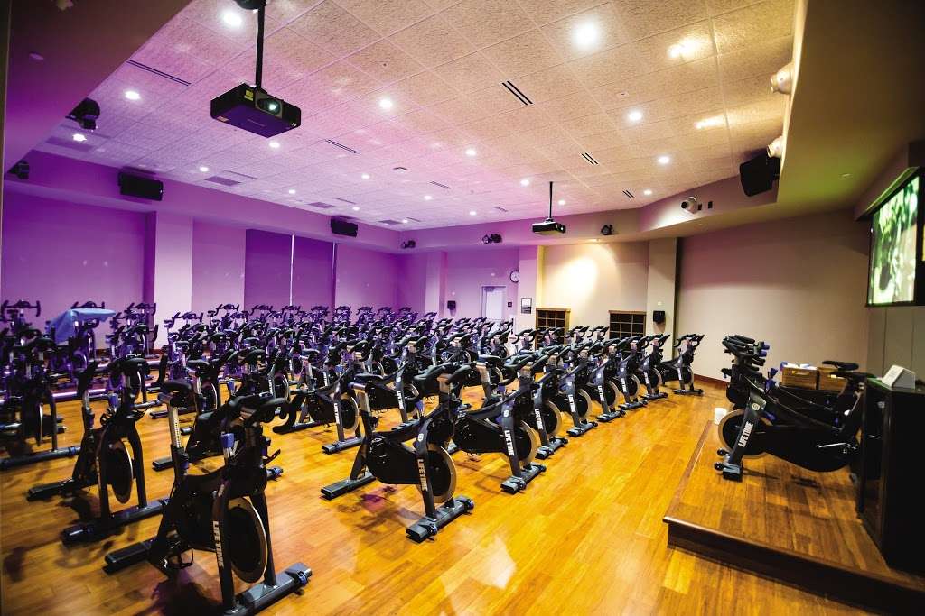 Life Time Fitness | 20515 W Lake Houston Pkwy, Humble, TX 77346, USA | Phone: (832) 445-3900