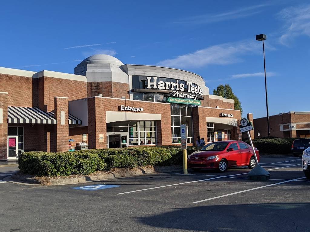 Harris Teeter | 1955 N Peacehaven Rd Whitaker Square, Winston-Salem, NC 27106, USA | Phone: (336) 760-0116