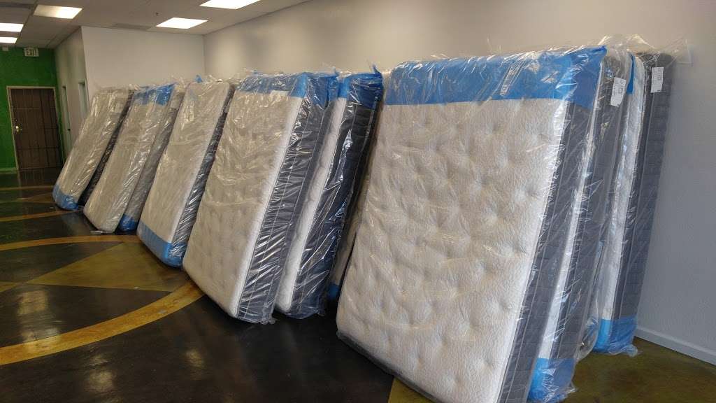 Boxdrop Mattress Of El Cajon | 762 N Johnson Ave Suite #101, El Cajon, CA 92020, USA | Phone: (619) 560-6957