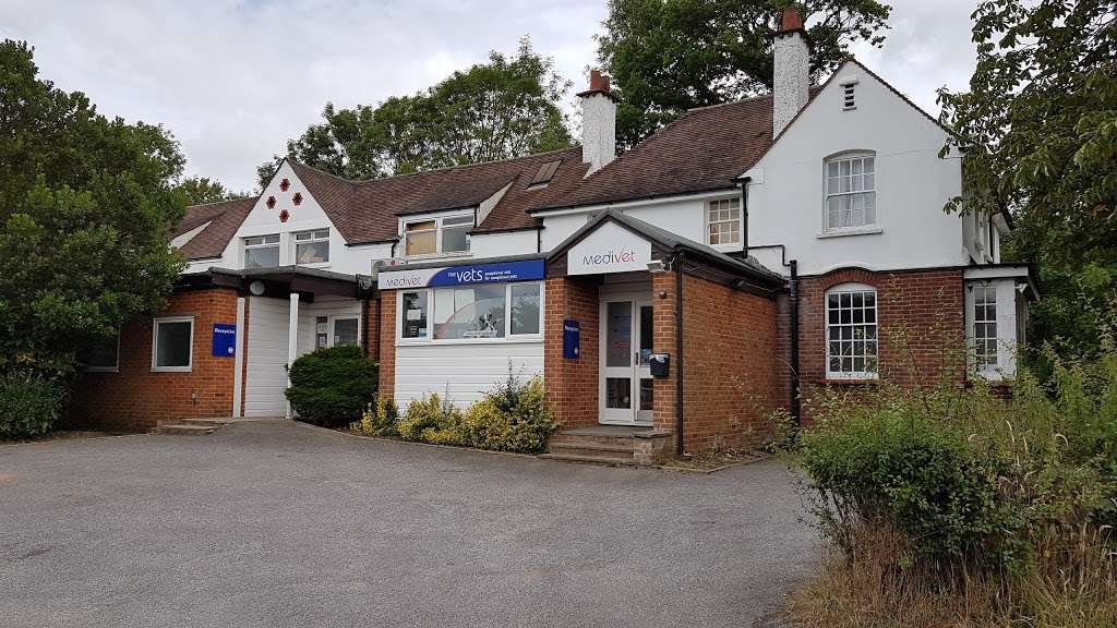 Medivet The Vets Oxted | 1 Barrow Green Rd, Oxted RH8 0RA, UK | Phone: 01883 712206